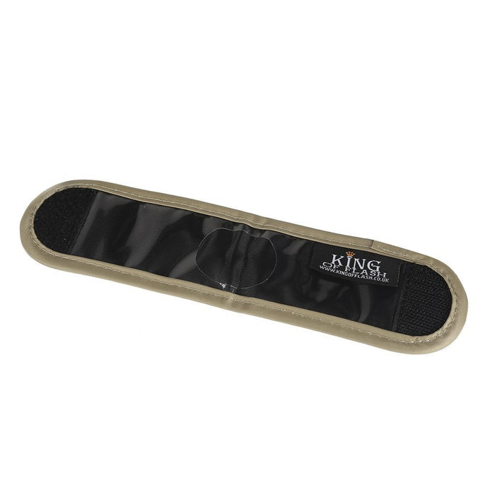 USB Flash Drive Portable Travel Memory Stick Shuttle Carry Case - Holds 2 USB Sticks with Keyring Hook