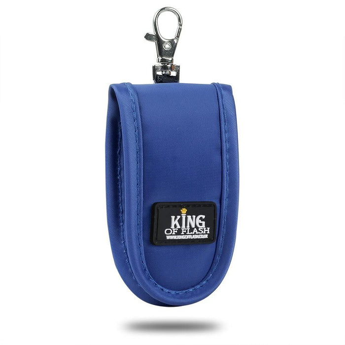 USB Flash Drive Portable Travel Memory Stick Shuttle Carry Case - Holds 2 USB Sticks with Keyring Hook